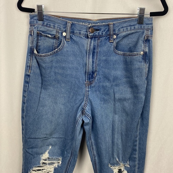 American Eagle Outfitters Distressed Blue Jeans - Picture 4 of 13